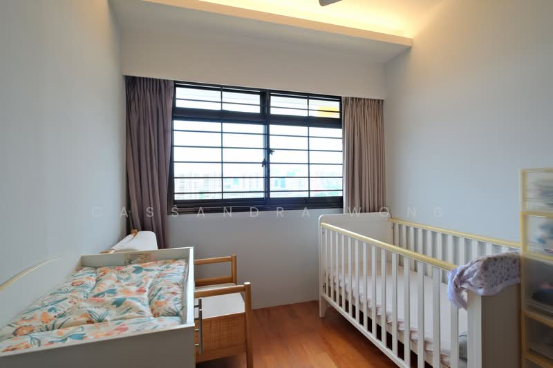 58 Strathmore Avenue, 58 Strathmore Avenue, 3 Bedrooms, 1,184 sqft, HDB Flat For Sale, by Cassandra Wong, 500120510 - Common Bedroom 2 - PropertyGuru.com.sg