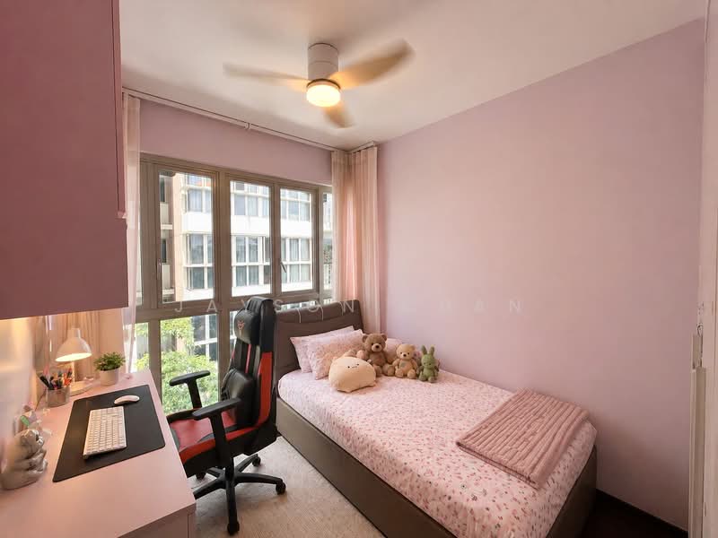 Sea Esta, 20 Pasir Ris Link, 3 Bedrooms, 1,098 sqft, Condominium For Sale, by Jayson Chan, 500120514 - Bedroom - PropertyGuru.com.sg