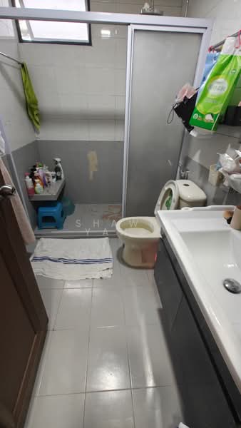 Aston Mansions, 3 Lorong 42 Geylang, 2 Bedrooms, 1,013 sqft, Apartment For Sale, by Shawn Yang, 500120521 - Bathroom - PropertyGuru.com.sg