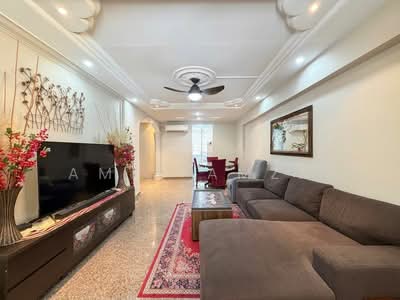 For Sale - 221 Tampines Street 24