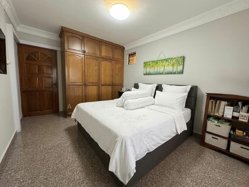 221 Tampines Street 24, 221 Tampines Street 24, 3 Bedrooms, 1,119 sqft, HDB Flat For Sale, by Amir Amzar, 500120539 - Bedroom - PropertyGuru.com.sg