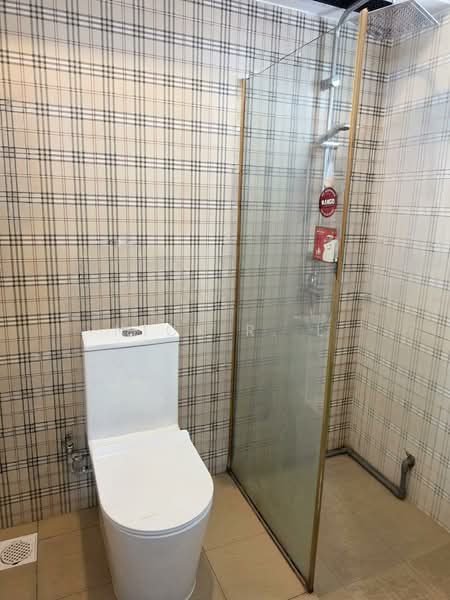 642A Punggol Drive, 642A Punggol Drive, 3 Bedrooms, 968 sqft, HDB Flat For Sale, by Nick R. L, 500120540 - Bathroom - PropertyGuru.com.sg