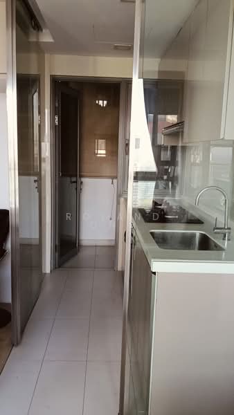 Centro Residences, 59 Ang Mo Kio Avenue 8, 3 Bedrooms, 1,000 sqft, Condominium For Rent, by Roland Ong, 500120549 - Interior - PropertyGuru.com.sg