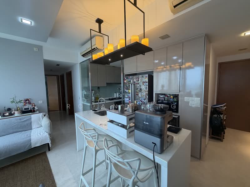 Centro Residences, 59 Ang Mo Kio Avenue 8, 3 Bedrooms, 1,000 sqft, Condominium For Rent, by Roland Ong, 500120549 - Kitchen - PropertyGuru.com.sg