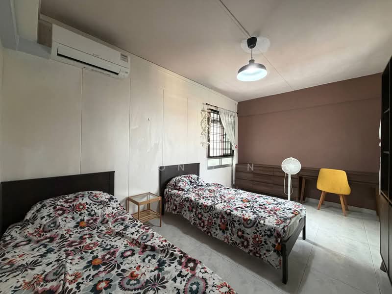646 Pasir Ris Drive 10, 646 Pasir Ris Drive 10, Room Rental, 150 sqft, HDB Flat For Rent, by Fion Tan, 500120556 - Bedroom - PropertyGuru.com.sg