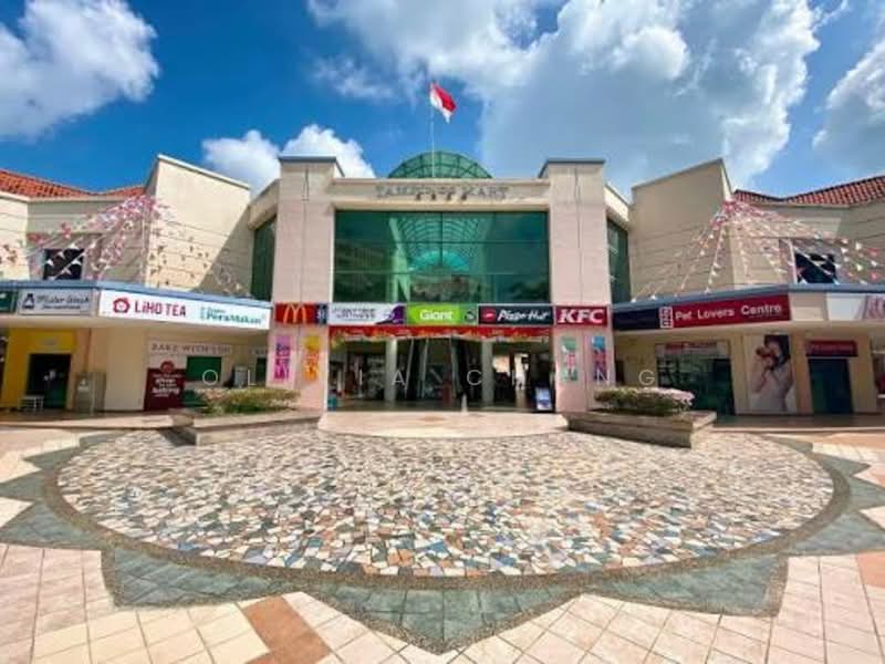 451 Tampines Street 42, 451 Tampines Street 42, Room Rental, 120 sqft, HDB Flat For Rent, by Olivia Chang, 500120557 - Amenities - PropertyGuru.com.sg