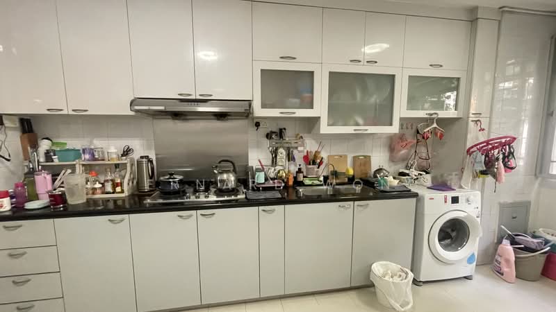 306 Yishun Central, 306 Yishun Central, 3 Bedrooms, 1,310 sqft, HDB Flat For Sale, by Bernard Wong, 500120560 - Kitchen - PropertyGuru.com.sg