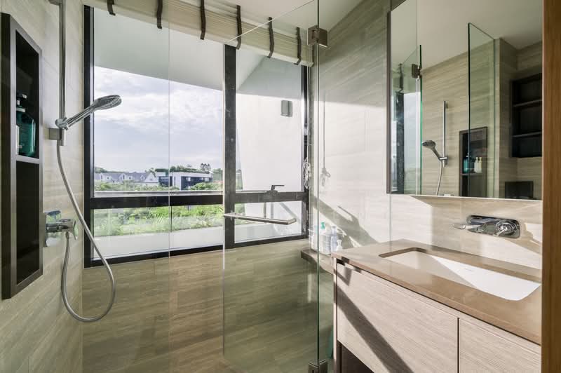 The Crest, 101 Prince Charles Crescent, 2 Bedrooms, 947 sqft, Condominium For Sale, by Joan Cheng, 500120561 - Bathroom - PropertyGuru.com.sg