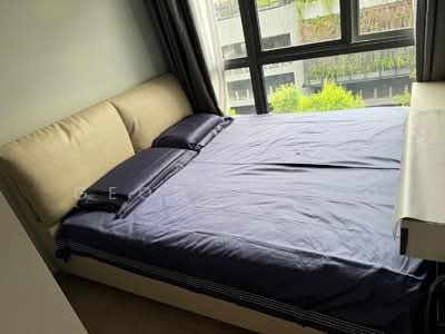 For Rent - The Visionaire