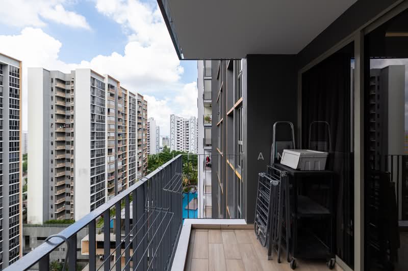 Sol Acres, 10 Choa Chu Kang Grove, 4 Bedrooms, 1,163 sqft, Executive Condominium For Sale, by Damien Tan, 500120605 - Balcony - PropertyGuru.com.sg