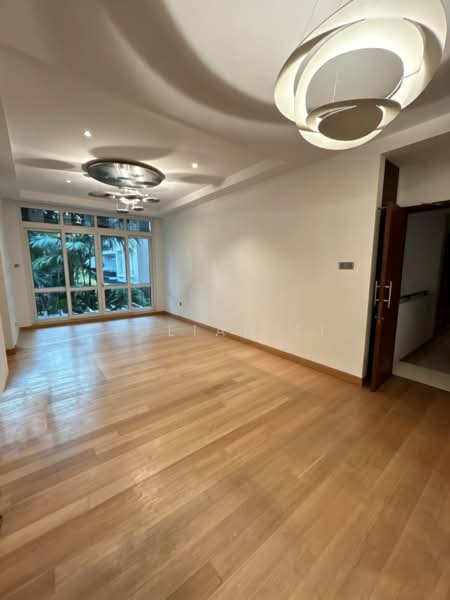 Robertson 100, 100 Robertson Quay, 3 Bedrooms, 1,152 sqft, Apartment For Rent, by Julian Li, 500120607 - Living Room - PropertyGuru.com.sg
