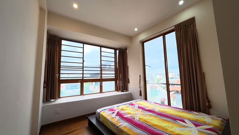 Radix, 18 Jalan Wakaff, 3 Bedrooms, 1,184 sqft, Condominium For Sale, by Yap Kai Loon (Kaiser), 500120614 - Master Bedroom - PropertyGuru.com.sg