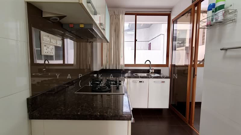 Radix, 18 Jalan Wakaff, 3 Bedrooms, 1,184 sqft, Condominium For Sale, by Yap Kai Loon (Kaiser), 500120614 - Enclosed Kitchen with Windows - PropertyGuru.com.sg