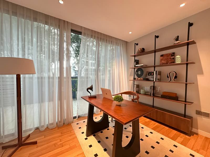 Skies Miltonia, 1 Miltonia Close, 5 Bedrooms, 4,672 sqft, Condominium For Sale, by Brenda Yip 银子, 500120615 - Study - PropertyGuru.com.sg