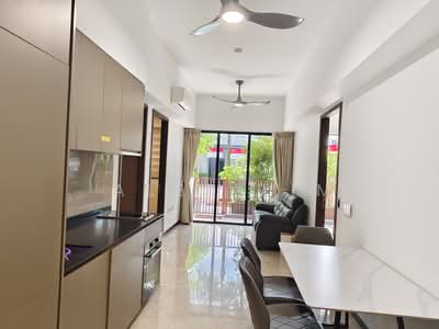 For Rent - Royalgreen