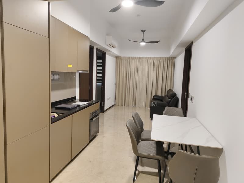 Royalgreen, 2 Anamalai Avenue, 2 Bedrooms, 700 sqft, Condominium For Rent, by Alex Lim, 500120627 - Kitchen - PropertyGuru.com.sg