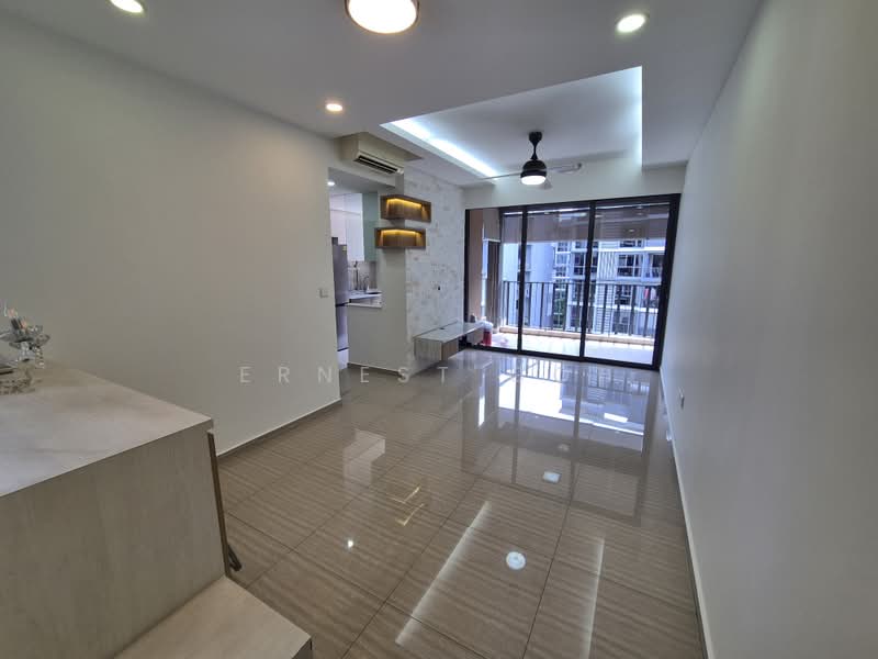 The Brownstone, 150 Canberra Drive, 3 Bedrooms, 936 sqft, Executive Condominium For Rent, by Ernest Goh, 500120630 - Living Room - PropertyGuru.com.sg