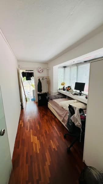 Tiong Bahru Estate, 58 Seng Poh Road, 2 Bedrooms, 797 sqft, Walk-up Apartment For Rent, by Ruby Lee, 500120644 - Bedroom - PropertyGuru.com.sg