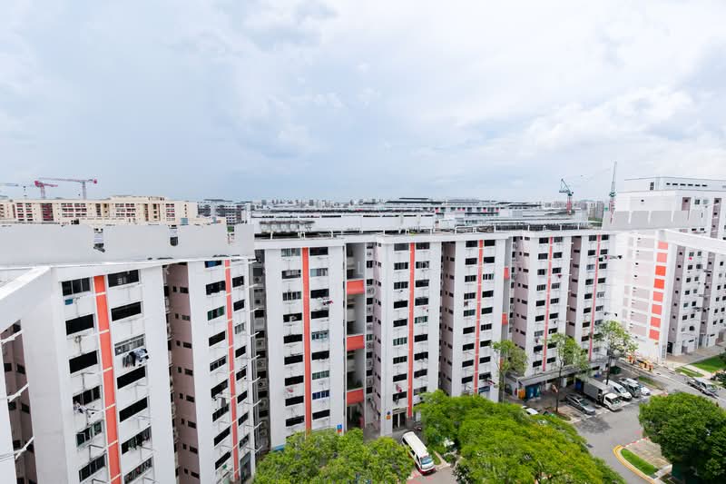488 Jurong West Avenue 1, 488 Jurong West Avenue 1, 3 Bedrooms, 980 sqft, HDB Flat For Sale, by PROPSELLER PTE. LTD., 500120660 - Exterior - PropertyGuru.com.sg