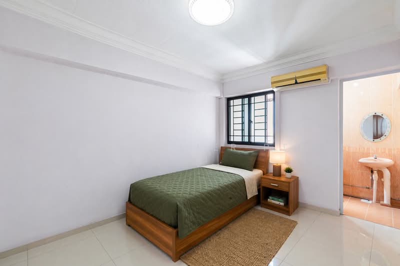 488 Jurong West Avenue 1, 488 Jurong West Avenue 1, 3 Bedrooms, 980 sqft, HDB Flat For Sale, by PROPSELLER PTE. LTD., 500120660 - Bedroom - PropertyGuru.com.sg