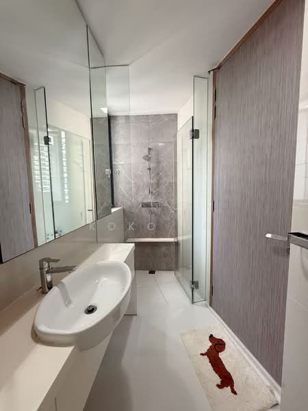 d'Leedon (Former Farrer Court), 13 Leedon Heights, 3 Bedrooms, 1,281 sqft, Condominium For Sale, by Koko Ng, 500120661 - Bathroom - PropertyGuru.com.sg