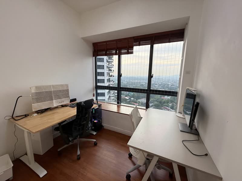 d'Leedon (Former Farrer Court), 13 Leedon Heights, 3 Bedrooms, 1,281 sqft, Condominium For Sale, by Koko Ng, 500120661 - Bedroom - PropertyGuru.com.sg