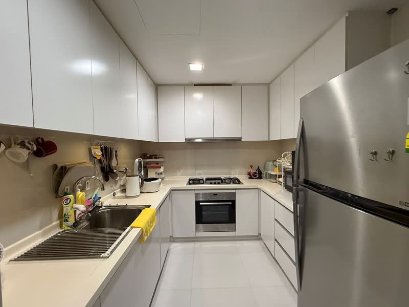 d'Leedon (Former Farrer Court), 13 Leedon Heights, 3 Bedrooms, 1,281 sqft, Condominium For Sale, by Koko Ng, 500120661 - Kitchen - PropertyGuru.com.sg