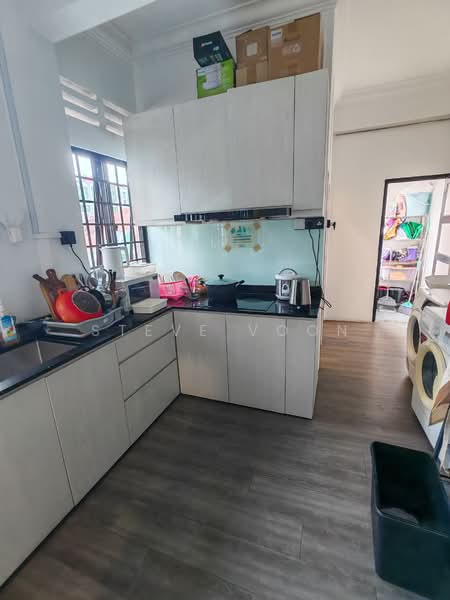 For Rent - 8 Lorong 42 Geylang