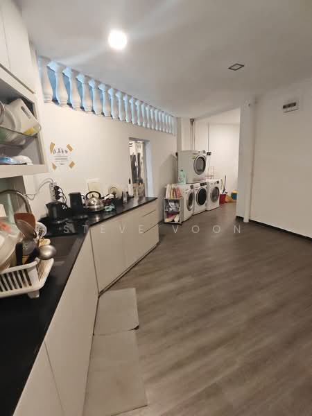 8 Lorong 42 Geylang, Lorong 42 Geylang, Room Rental, 150 sqft, Terraced House For Rent, by Steve Voon, 500120664 - Kitchen - PropertyGuru.com.sg