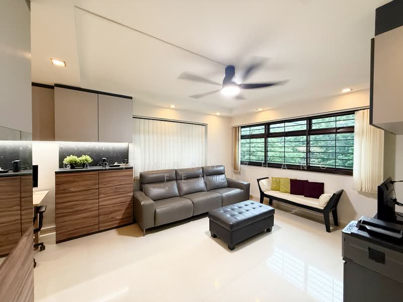 6B Boon Tiong Road, 6B Boon Tiong Road, 3 Bedrooms, 1,237 sqft, HDB Flat For Sale, by Gary Seah Zhang Feng, 500120675 - Living Room - PropertyGuru.com.sg