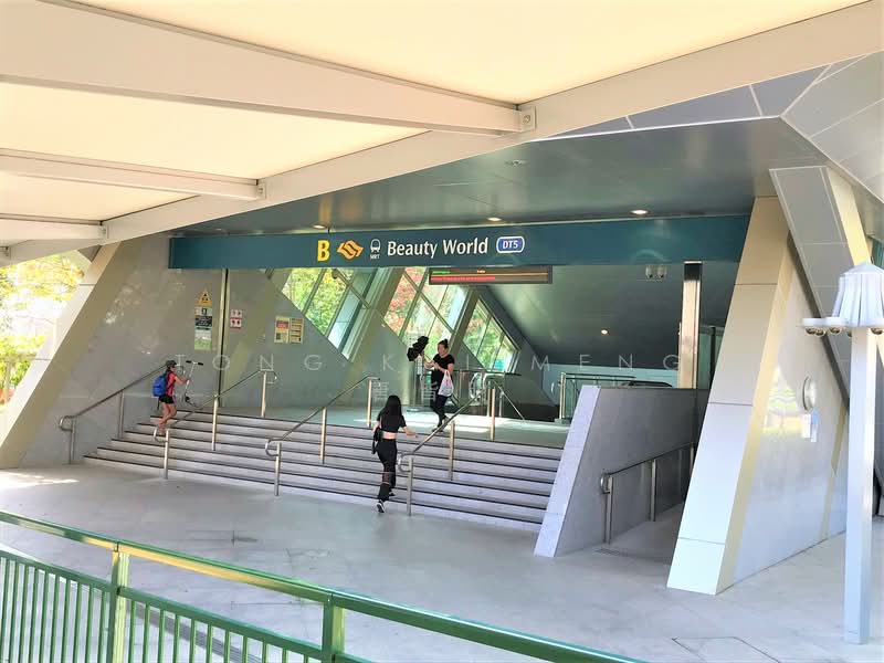 ❤️TOH TUCK / ENG KONG / KISMIS !! BUILD YOUR DREAM HOME !! Freehold Terraced House☎️9654.3774 TONG, 1-km Bukit Timah Primary / Toh Tuck / Eng Kong / Kismis, 4 Bedrooms, 2,000 sqft, Terraced House For Sale, by Tong Kai Meng 唐皆明, 500120676 - PropertyGuru.com.sg