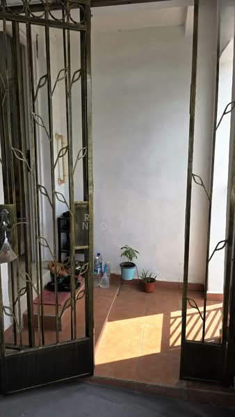 277 Tampines Street 22, 277 Tampines Street 22, 3 Bedrooms, 1,130 sqft, HDB Flat For Sale, by Ryan Ngan, 500120678 - Entrance - PropertyGuru.com.sg