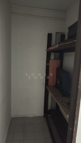 434 Tampines Street 43, 434 Tampines Street 43, 2 Bedrooms, 796 sqft, HDB Flat For Sale, by Roger Kang, 500120688 - Interior - PropertyGuru.com.sg