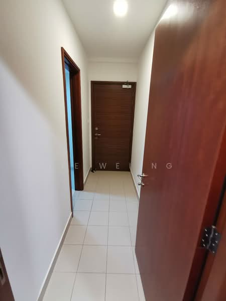Cairnhill / Scotts Road Condo 1km ACS ☎️ 8321.8433, , 3 Bedrooms, 1,647 sqft, Condominium For Rent, by Yee Wei Ng, 500120689 - Corridor - PropertyGuru.com.sg