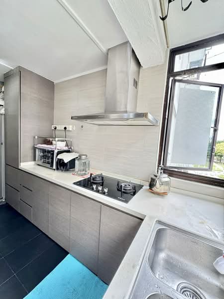 52 Circuit Road, 52 Circuit Road, 2 Bedrooms, 603 sqft, HDB Flat For Sale, by Hayley Koh Wan Ting, 500120692 - Kitchen - PropertyGuru.com.sg