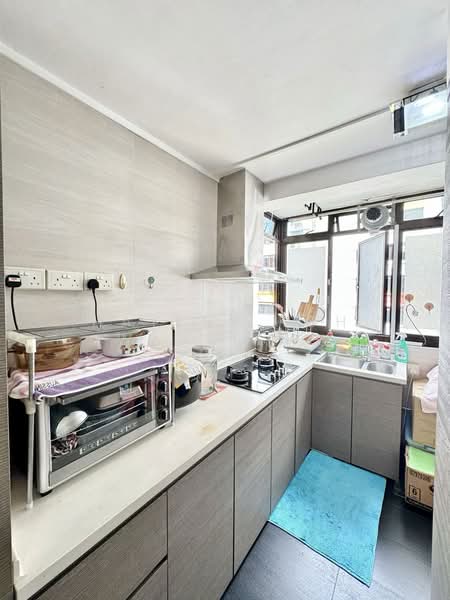 52 Circuit Road, 52 Circuit Road, 2 Bedrooms, 603 sqft, HDB Flat For Sale, by Hayley Koh Wan Ting, 500120692 - Kitchen - PropertyGuru.com.sg