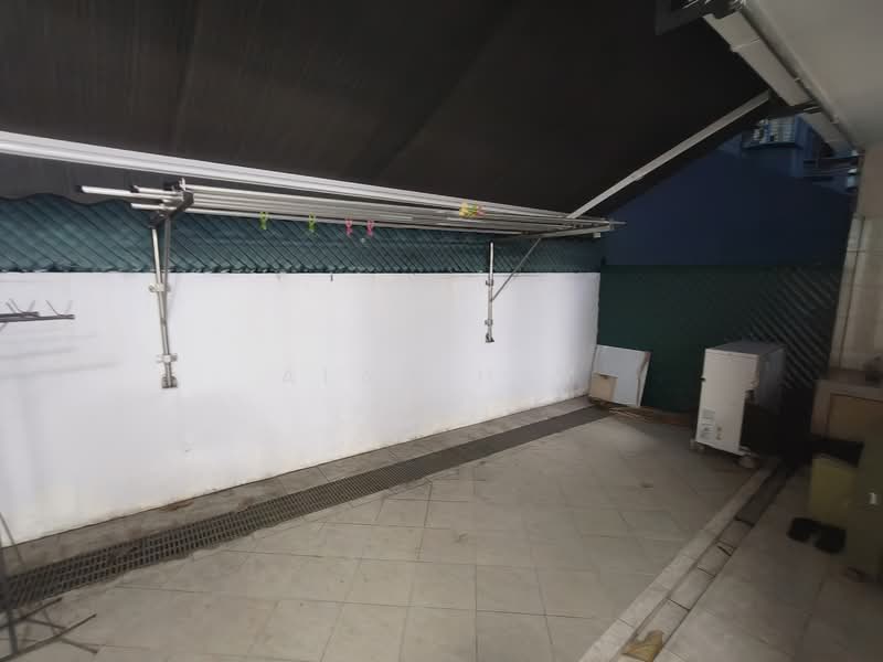 Chwee Chian View, Chwee Chian View, Room Rental, 200 sqft, Terraced House For Rent, by Alan Huy, 500120693 - Balcony - PropertyGuru.com.sg