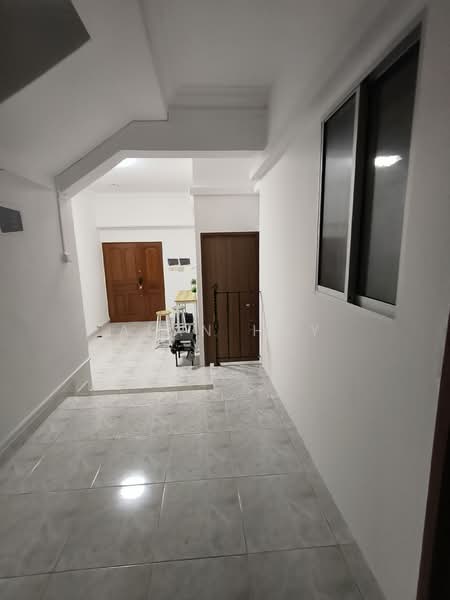Chwee Chian View, Chwee Chian View, Room Rental, 200 sqft, Terraced House For Rent, by Alan Huy, 500120693 - Entrance - PropertyGuru.com.sg
