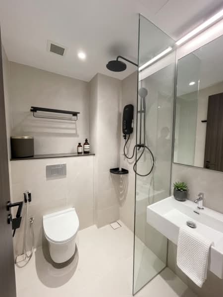 Fort Marshall Residences, 87 Marshall Road, 1 Bedroom, 216 sqft, Apartment For Rent, by Kai Chen, 500120696 - Urban Plus Studio - Bathroom - PropertyGuru.com.sg