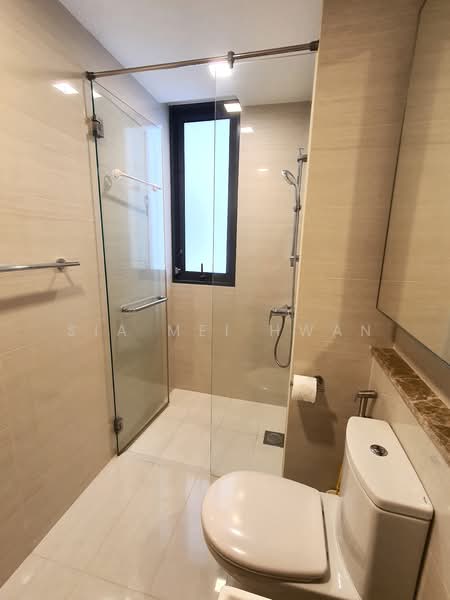 Boathouse Residences, 33 Upper Serangoon View, 3 Bedrooms, 1,012 sqft, Condominium For Rent, by Sia Mei Hwan, 500120697 - Bathroom - PropertyGuru.com.sg