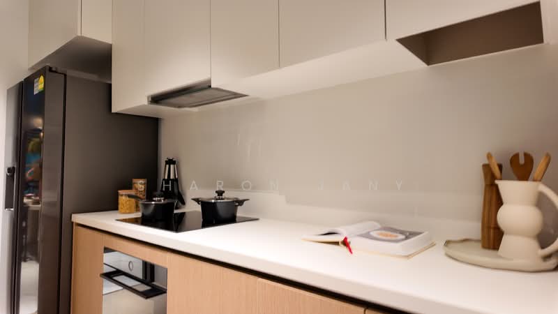 The Hillshore, 292 Pasir Panjang Rd, 2 Bedrooms, 743 sqft, Condominium For Sale, by Sharon Jany, 500120711 - Kitchen - PropertyGuru.com.sg