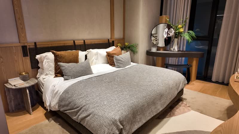 The Hillshore, 292 Pasir Panjang Rd, 2 Bedrooms, 743 sqft, Condominium For Sale, by Sharon Jany, 500120711 - Bedroom - PropertyGuru.com.sg