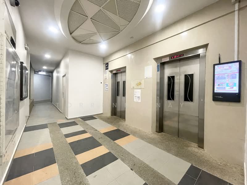 411A Fernvale Road, 411A Fernvale Road, 3 Bedrooms, 1,023 sqft, HDB Flat For Sale, by Torrenn Tnay, 500120719 - Corridor - PropertyGuru.com.sg