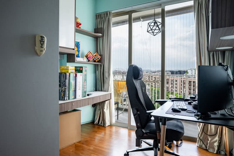 1 Canberra, 7 Canberra Drive, 4 Bedrooms, 1,442 sqft, Executive Condominium For Sale, by Patrick Tay, 500120723 - Study or Common Room - PropertyGuru.com.sg