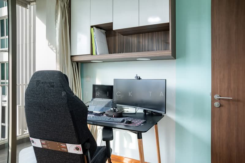 1 Canberra, 7 Canberra Drive, 4 Bedrooms, 1,442 sqft, Executive Condominium For Sale, by Patrick Tay, 500120723 - Study - PropertyGuru.com.sg