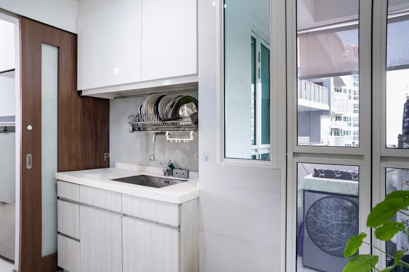 1 Canberra, 7 Canberra Drive, 4 Bedrooms, 1,442 sqft, Executive Condominium For Sale, by Patrick Tay, 500120723 - Kitchen - PropertyGuru.com.sg