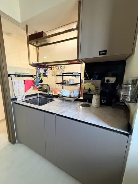 The Florence Residences, 85 Hougang Avenue 2, 3 Bedrooms, 926 sqft, Condominium For Rent, by Angela Lim, 500120726 - Efficient & well-equipped Kitchen  - PropertyGuru.com.sg