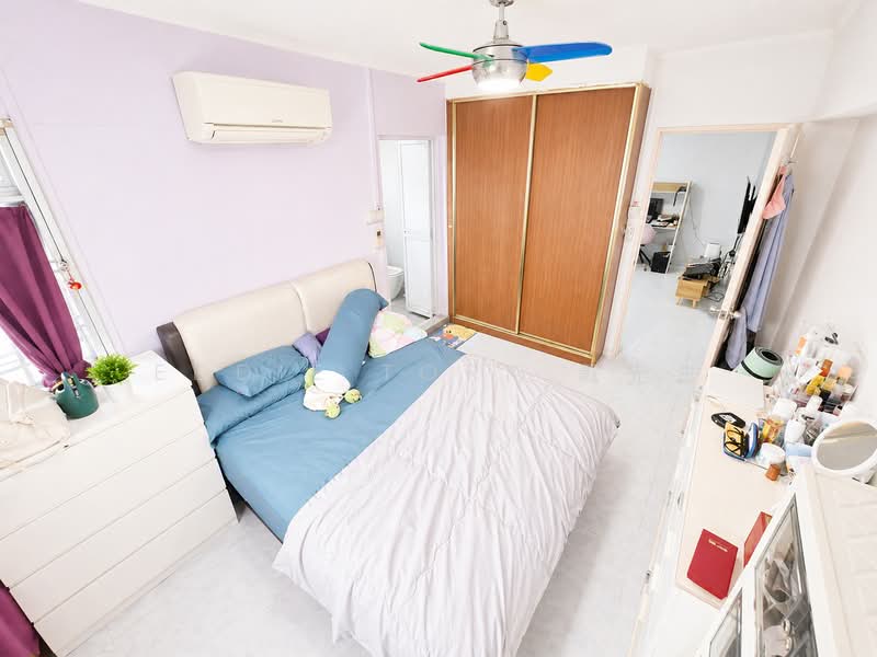668C Jurong West Street 64, 668C Jurong West Street 64, 3 Bedrooms, 925 sqft, HDB Flat For Sale, by Eddie Tork 戴先生, 500120733 - Bedroom - PropertyGuru.com.sg