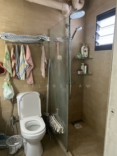 625 Jurong West Street 61, 625 Jurong West Street 61, 3 Bedrooms, 1,184 sqft, HDB Flat For Rent, by Melanie Aw, 500120736 - Bathroom - PropertyGuru.com.sg