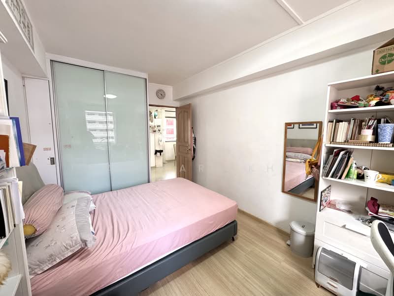 305 Tampines Street 32, 305 Tampines Street 32, 4 Bedrooms, 1,345 sqft, HDB Flat For Sale, by Ethan Mark Kheng, 500120737 - Bedroom - PropertyGuru.com.sg